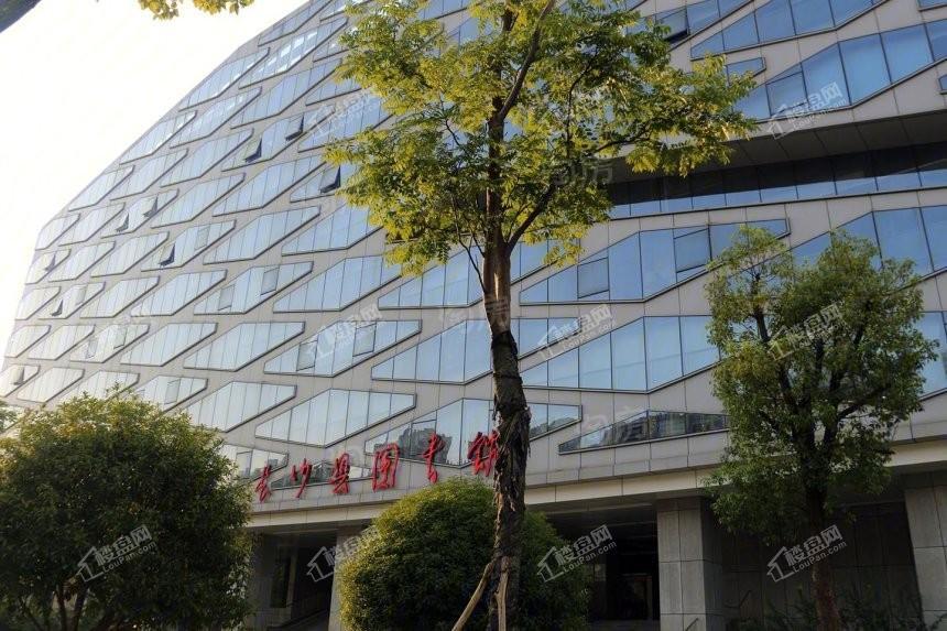 周边配套图