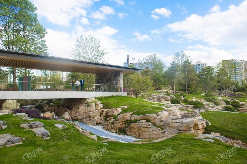 中铁阅山湖 云著实景图