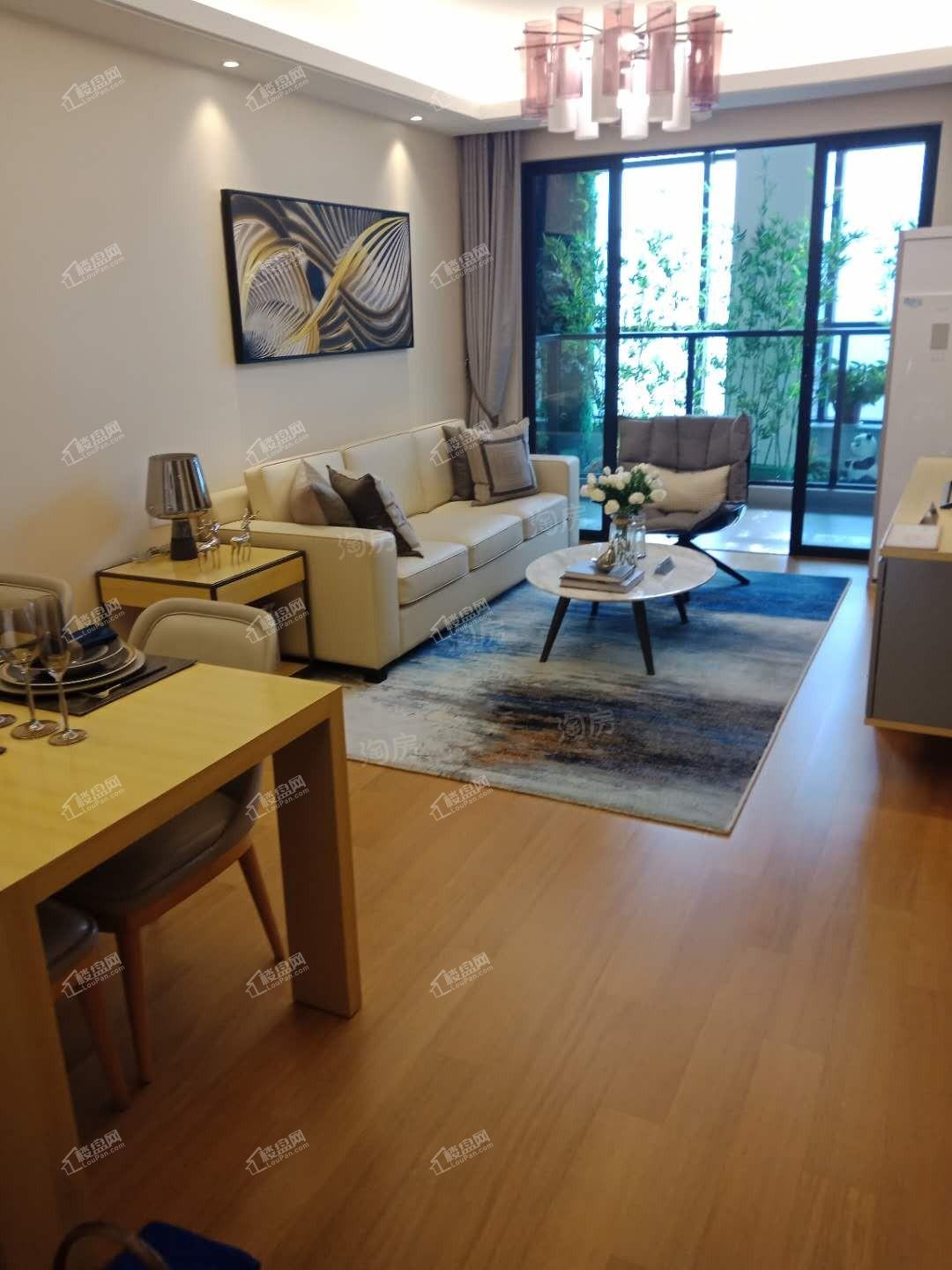 新力上园样板间