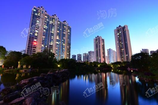 恒大悦湖商业广场实景图