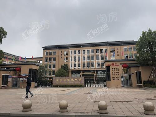 周边配套图