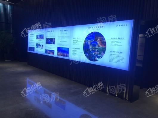 融创中心实景图