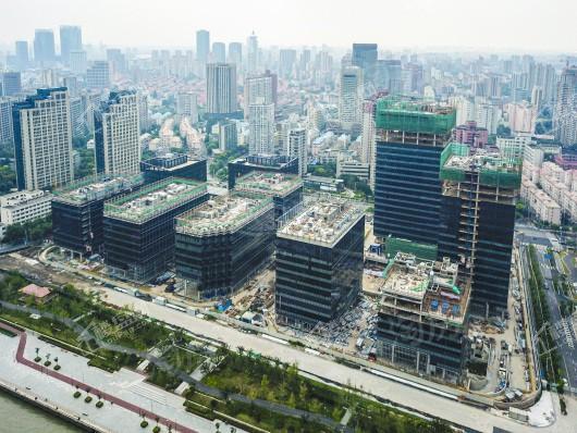 陆家嘴滨江中心实景图