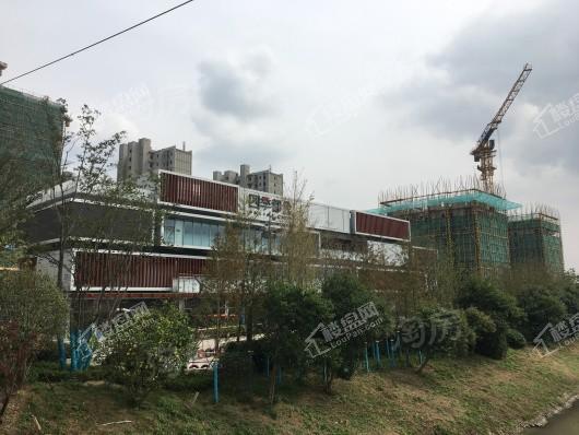 四季都会实景图