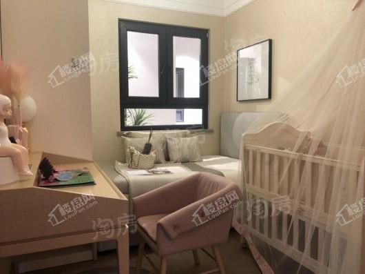 四季都会样板间