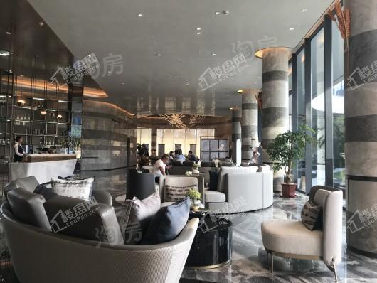 兴港和昌云著实景图