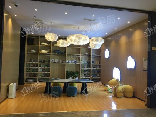 御品蔚来云城实景图