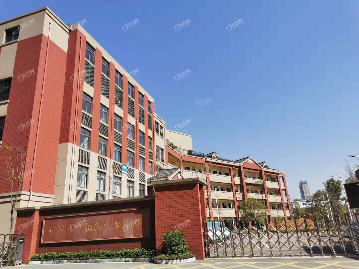 万境潇湘配套图