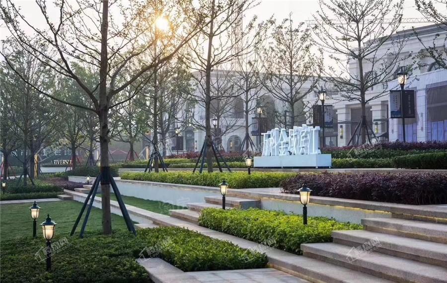 万科金域滨江实景图
