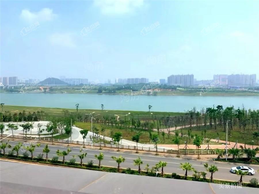 龙光玖珑臺实景图