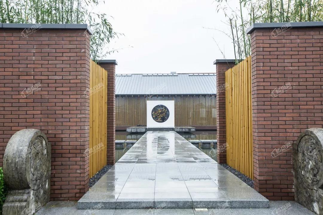 里城柳岸十里实景图