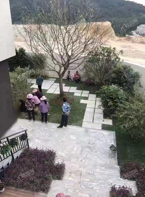 金地香山湖实景图