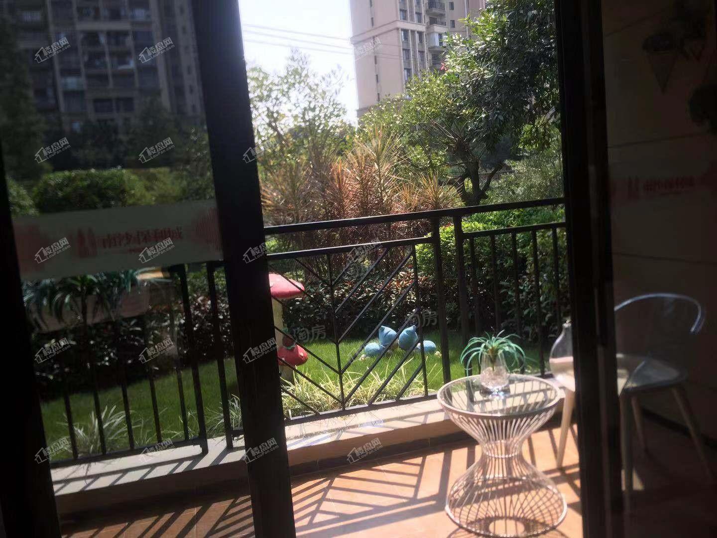 南沙保利城样板间