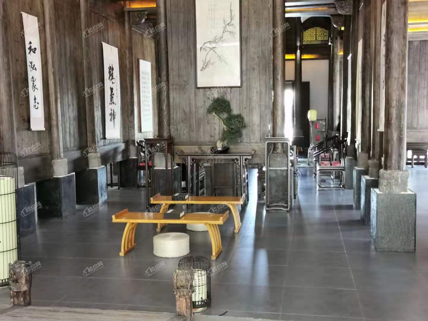 和泓融成府实景图