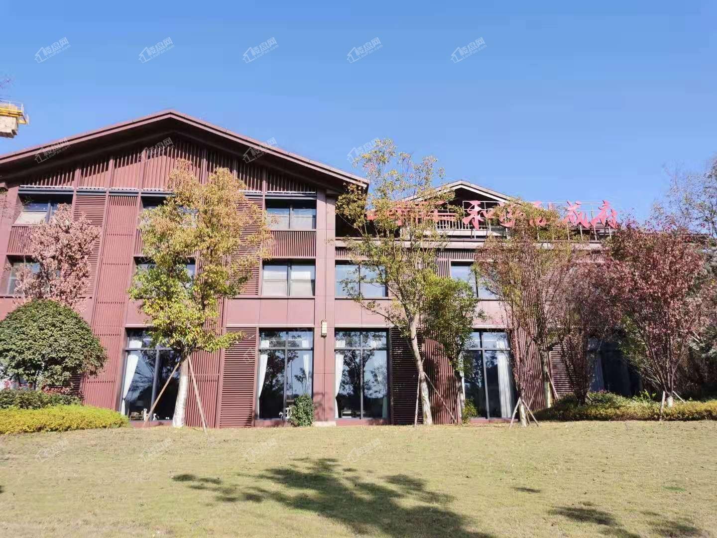 和泓融成府实景图