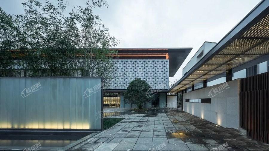 万科白鹿书院实景图