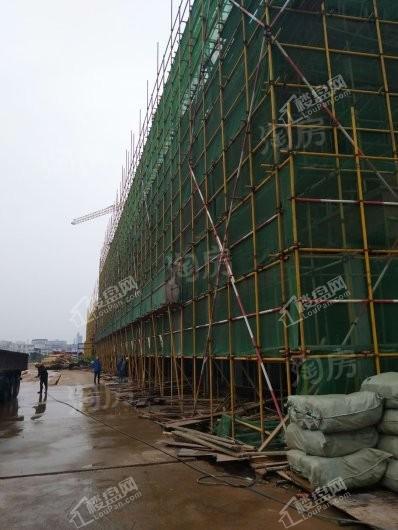 中南汽配城实景图