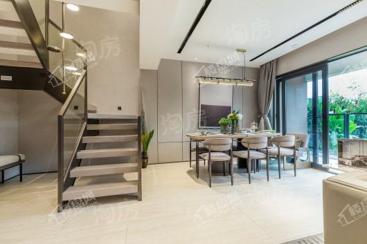 四季都会样板间