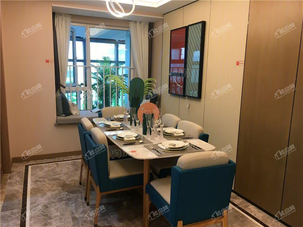 金地中核格林格林样板间