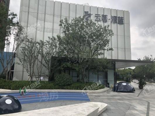 云著深蓝实景图