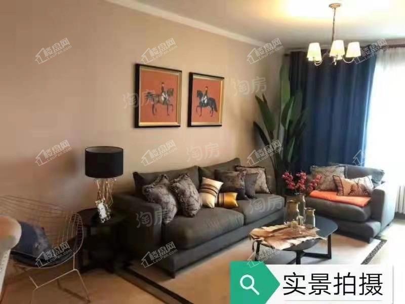 学府经典样板间