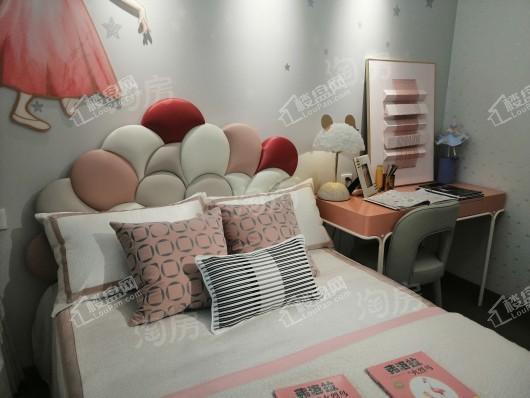 龙湖天鉅样板间