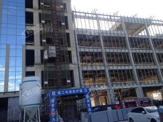 滨河时代广场实景图