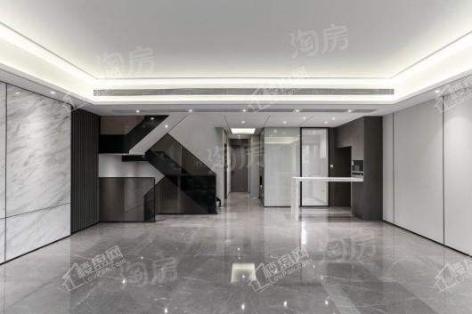 龙湖金地商置璟宸世家样板间