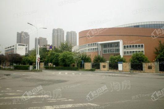 德商锦江天玺项目配套图