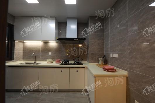 西宸春天样板间