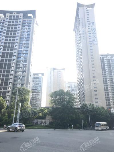环球都汇广场配套图