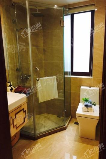 中铁水映青城2期样板间