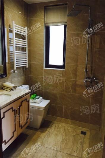 中铁水映青城2期样板间