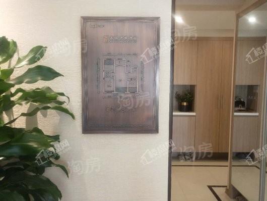 龙湖天宸原著样板间