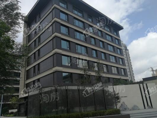 和泓长白府实景图