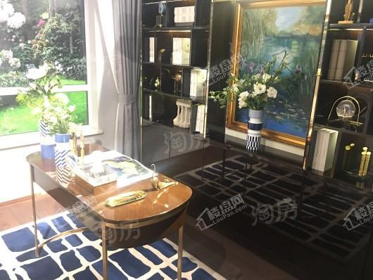 万科翡翠四季样板间