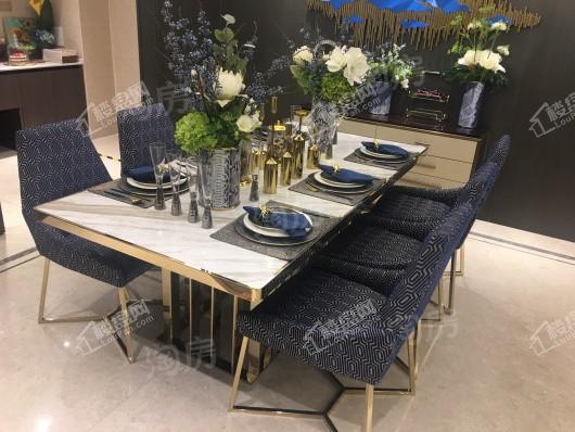 万科翡翠四季样板间