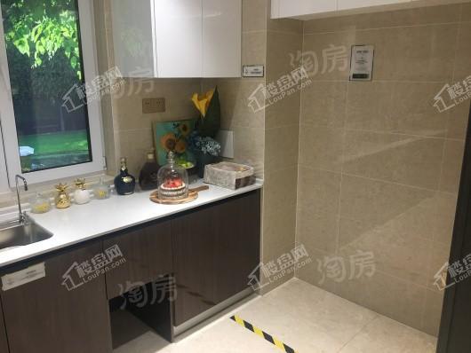 万科翡翠四季样板间