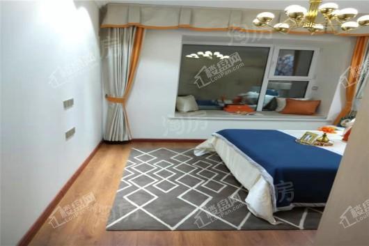 中梁华宇学府壹号样板间