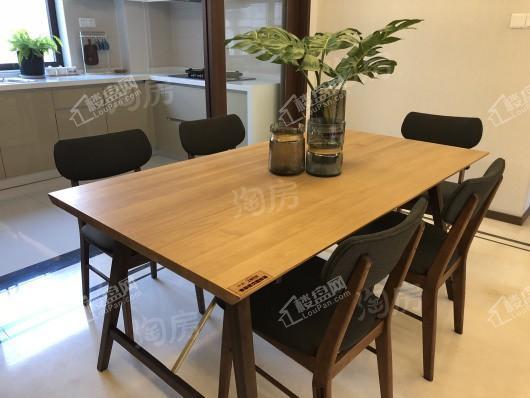 中房上东花墅7.3期洋房样板间