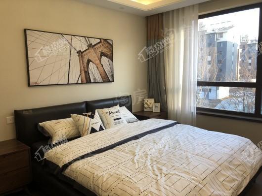 中房上东花墅7.3期洋房样板间