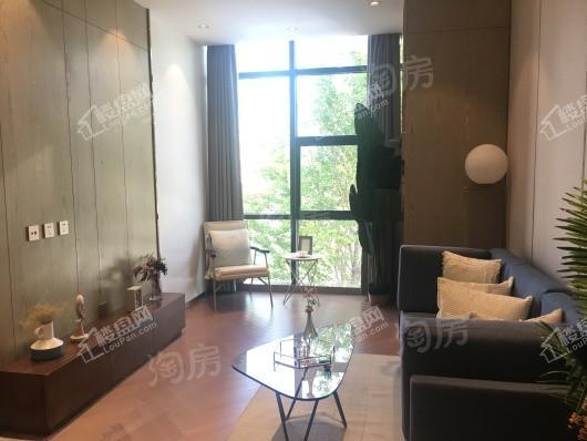 市府和鸿广场样板间