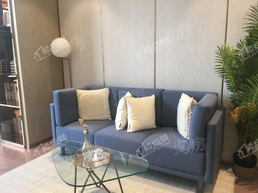 市府和鸿广场样板间