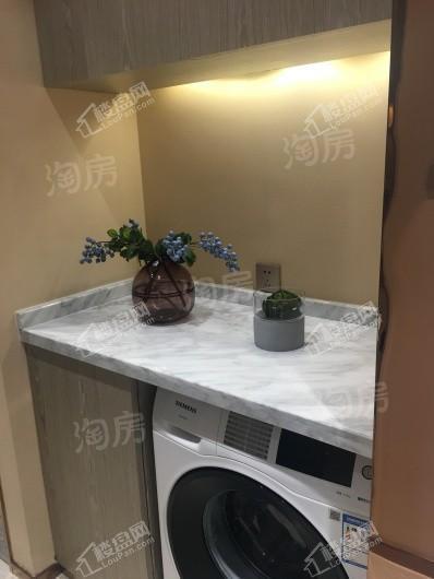 市府和鸿广场样板间