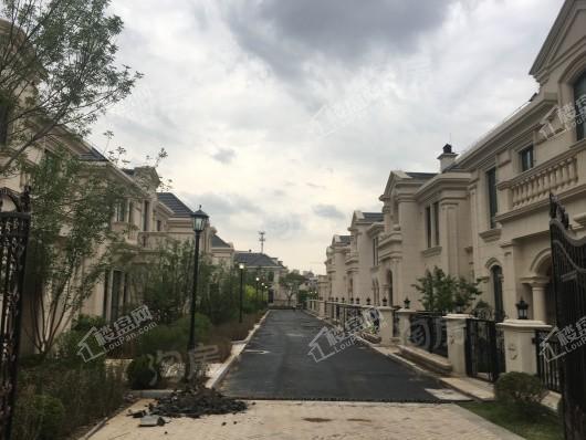 亿博隆河谷实景图
