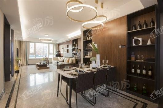 中海半山华府样板间