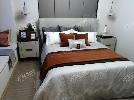 华润万橡府样板间