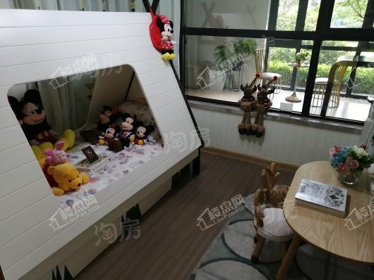 华润万橡府样板间