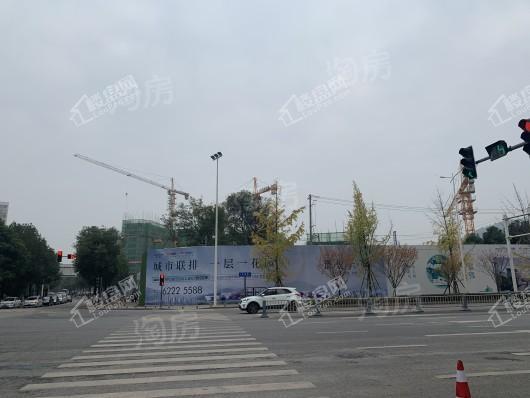 龙湖中骏光明璟悦天著实景图