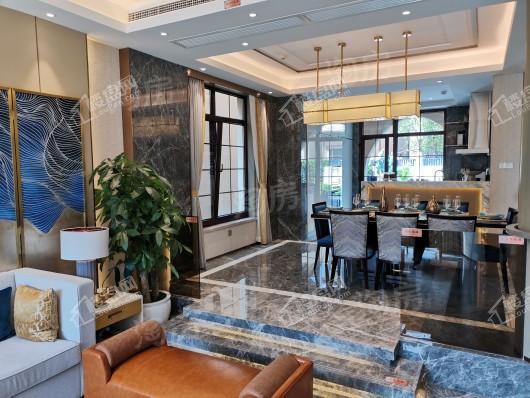 阳光城君山墅样板间